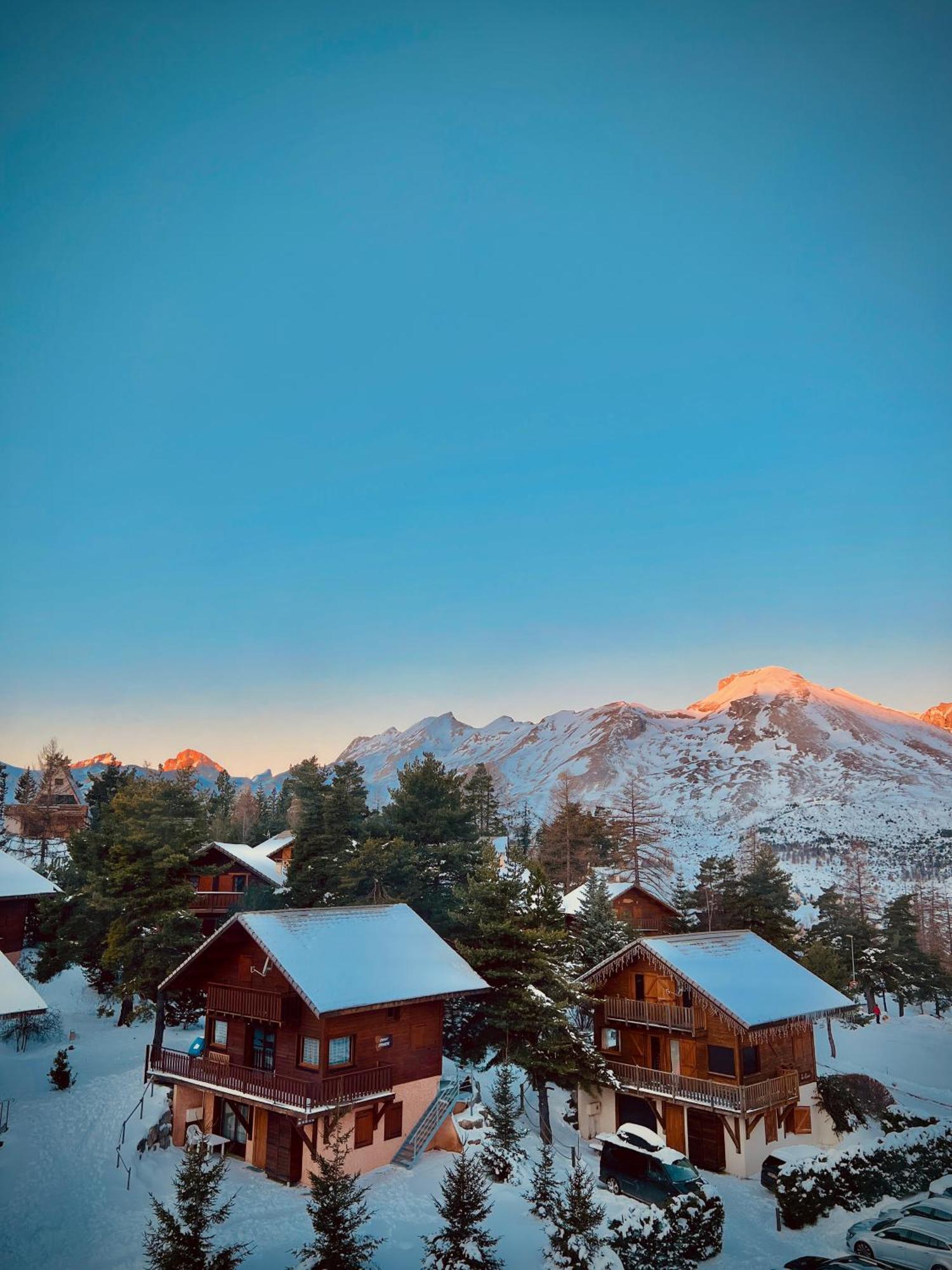 Appartamento La Joue Du Loup, Aux Pieds Des Pistes Et Vue Sur Montagnes Esterno foto